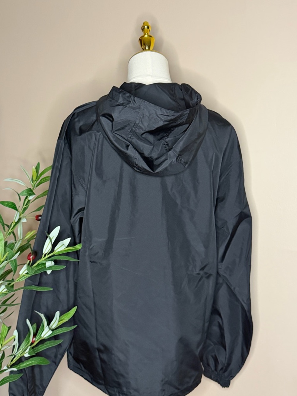 450. Champion Black Quarter Zip Windbreaker Jacket NWT Lightweight Pullover - Picture 3 of 3